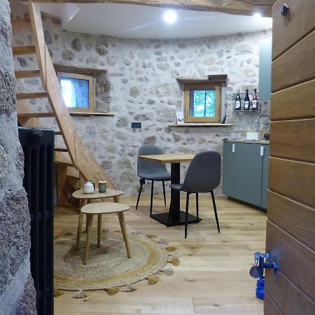 La Tour Du Canet Longessaigne Dış mekan fotoğraf