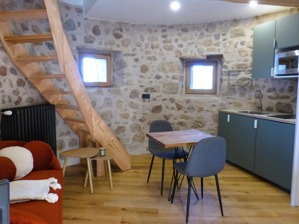 La Tour Du Canet Longessaigne Dış mekan fotoğraf